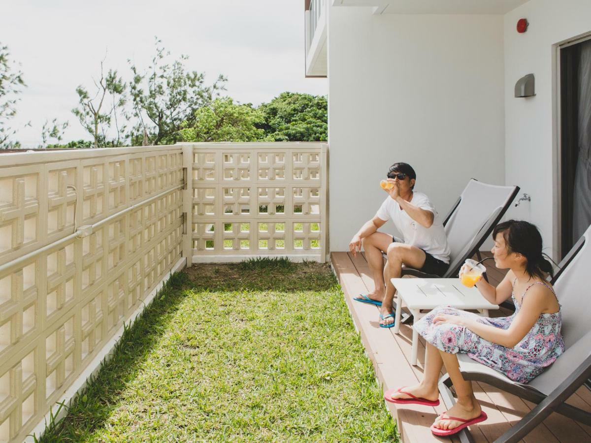 Hideout Okinawa Uruma Zewnętrze zdjęcie